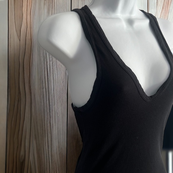 James Perse Tops - James Perse Standard Black V Neck Ribbed Long Tank Top Size 3 - Medium/Large